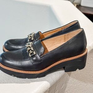 Naturalizer loafers size 9.5. Never worn.